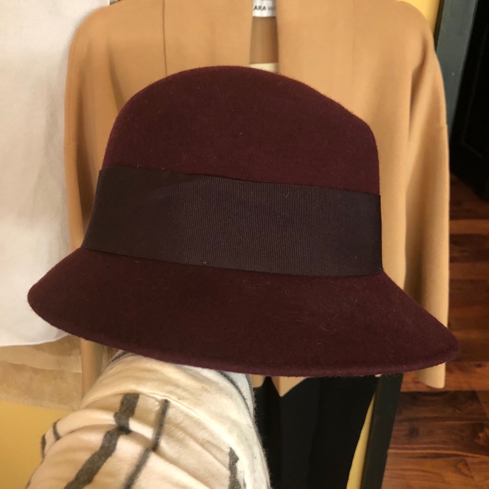 Wool Hat - Picture 7 of 7